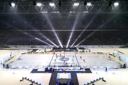 DEL-Wintergame 2019 in Köln: KEC gegen DEG im RheinEnergie-Stadion