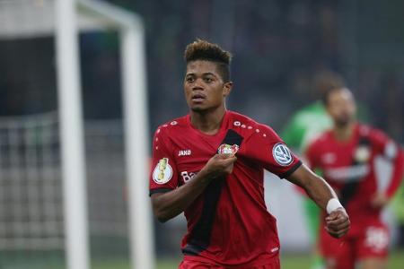 Trainingsstart in Leverkusen mit Henrichs - Südamerikaner und Bailey fehlen
