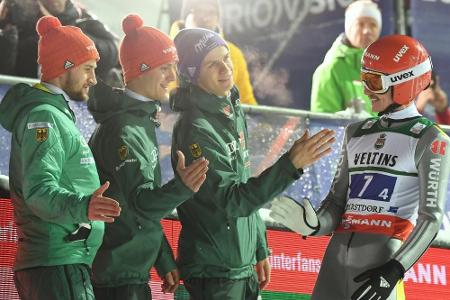 Freitag führt DSV-Adler bei Olympia-Generalprobe auf Platz zwei