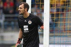 Braunschweig verlängert mit Ersatzkeeper Engelhardt