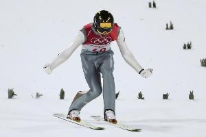 Wahnsinn! Wellinger fliegt zum OLYMPIASIEG!