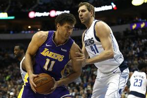 Saisonbestleistung: Nowitzki führt Dallas zum Sieg