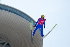 DSV-Adler im Dauerstress: Springen, fliegen, springen