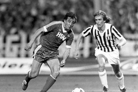 Fan lockt Jungstar Arp mit Ticket des HSV-Triumphs 1983