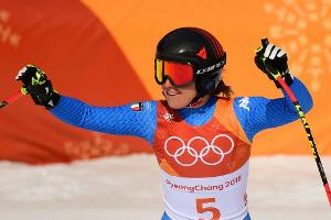 Goggia holt Gold in der Abfahrt, Vonn Dritte