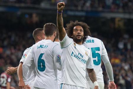 Der Linksverteidiger hat vorzeitig bis 2022 verlängert und ist mittlerweile der Ausländer mit den meisten Siegen bei den Hau...