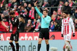 Bayer-Profi Alario für drei Spiele gesperrt, 10.000 Euro Geldstrafe