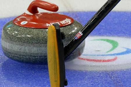 Paralympics: Zwei Siege und ein Dämpfer für Rollstuhlcurler