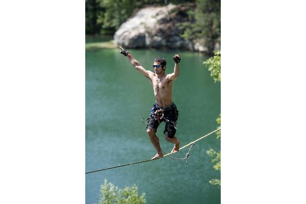 slack line imago ctk photo.jpg