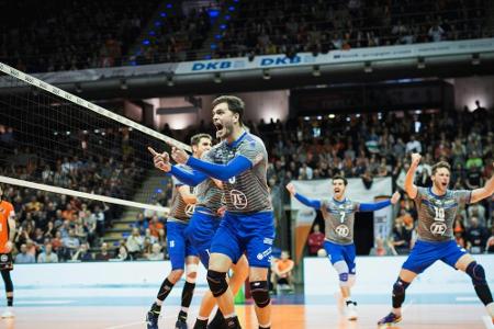 DVV-Pokalfinale: Friedrichshafen gegen Bühl klarer Favorit