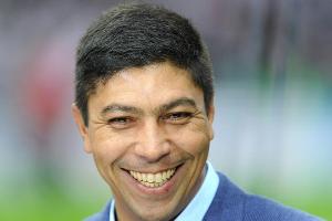 Elber hat kein Verständnis für Mertesacker-Aussagen: "Per ist Millionär"