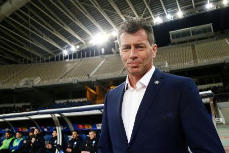 Skibbe schlägt mit Griechenland WM-Teilnehmer Ägypten