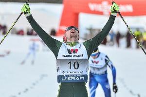 Kombinierer Rießle mit Start-Ziel-Sieg in Klingenthal