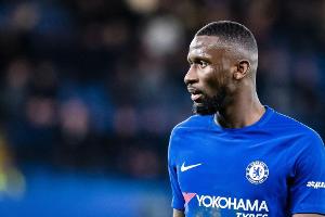 Chelsea gewinnt in Burnley und hofft weiter auf die Champions League