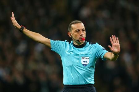 Schiedsrichter Cakir im Bayern-Fokus: 