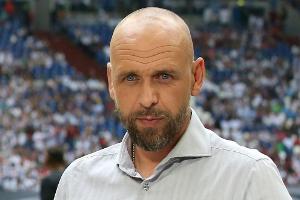 Stanislawski zum Abstiegskampf auf St. Pauli: "Es geht nur noch über die Birne"