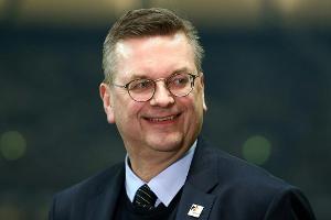 Auch bei vorzeitigem WM-Aus: Grindel stellt Löw Jobgarantie aus