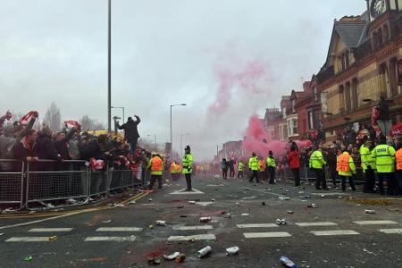 Nach Ausschreitungen in Liverpool: Zwei Italiener bleiben in Haft