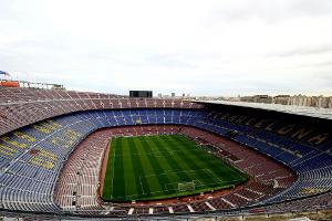 Barcelona: Camp Nou wird erweitert und modernisiert