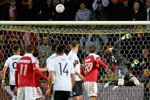 Eintracht holt dänischen Nationaltorhüter Rönnow