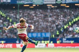 Vertrag bis 2020: Kapitän Sakai bleibt beim HSV