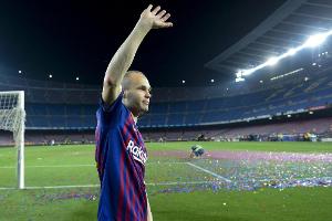 Iniesta mit Podolski-Chef "auf dem Weg in neue Heimat"