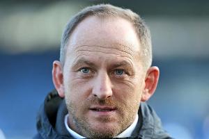 Absteiger Braunschweig trennt sich von Trainer Lieberknecht