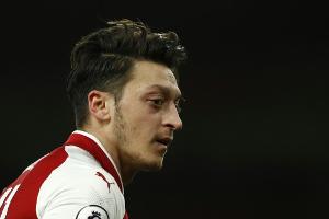 Özil-Berater nagelt gegen Kritiker Keown: "Vielleicht ist es Eifersucht"