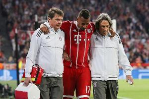 Löw: Boateng-Anreise offen - Özil "voll belastbar"