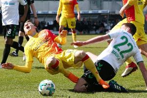 Fürth hält Innenverteidiger Maloca