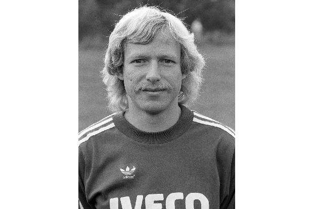 Kam 1980 von Borussia Mönchengladbach - 0,65 Millionen Euro Ablöse - 96 Spiele für Bayern - 9 Tore