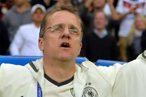 DFB-Arzt Meyer: "Natürlich gibt es auch im Fußball irgendwo Doping"