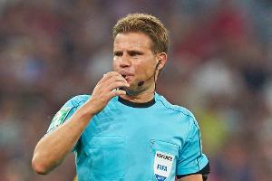 Trotz Kritik aus Serbien: Schiri-Boss Fröhlich lobt Brych