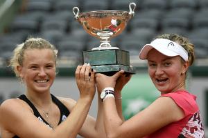 Siniakova/Krejcikova gewinnen French-Open-Titel im Doppel