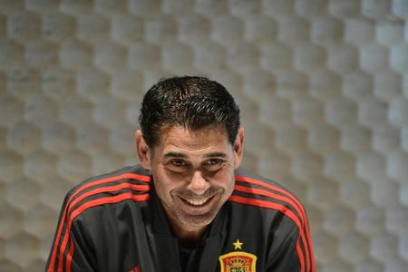 Spanien: Hierro hält an De Gea fest