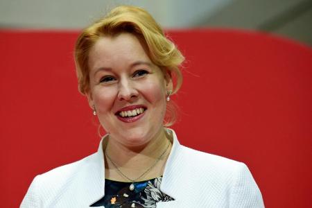 Familienministerin Giffey Schirmherrin der Offensive Kinderturnen