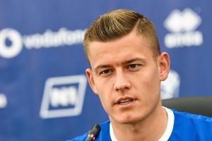 Finnbogason sieht Zukunft weiter in Augsburg