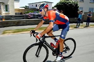 Wirbelbruch: Nibali nach Sturz bei der Tour erfolgreich operiert