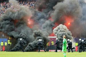 225.000 Euro Strafe: HSV als Bundesliga-"Geldmeister" abgestiegen