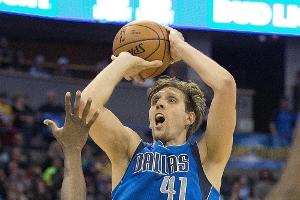 Neuer Vertrag in Dallas: Nowitzki neuer NBA-Rekordspieler