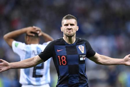 Neun Bundesliga-Profis spielen noch um den WM-Pokal