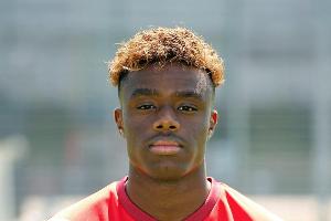 Bielefeld verpflichtet Abwehrspieler Lucoqui