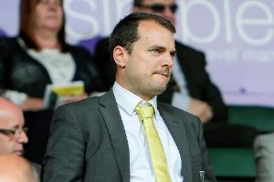 Umkleide in Pink: Norwich City will Gegner einlullen