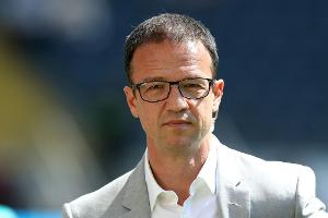 Frankfurt: Profi-Verträge für Stirl und Kabuya