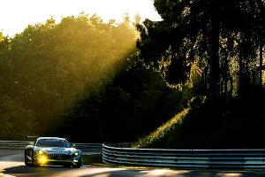 ADAC GT Masters: Erster Saisonsieg für Buhk/Dontje - Tabellenführer Keilwitz/Kirchhöfer scheiden aus