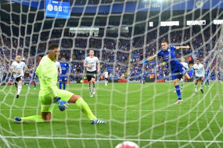 Top-Torjäger Jamie Vardy trug sich selbstverständlich auch in die Torschützenliste ein. Und zwar doppelt. Einen möglichen dr...