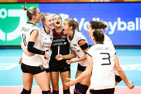WM in Japan: Volleyballerinnen nach drittem Sieg eine Runde weiter