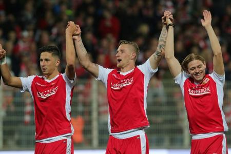 Weiterhin ungeschlagen: Union durch Sieg in Ingolstadt Zweiter