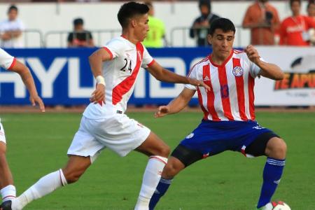 Peruanischer Fußballer sieht Gelbe Karte für Griezmann-Imitation