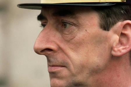 Hooligan-Opfer Daniel Nivel erhält Bundesverdienstkreuz